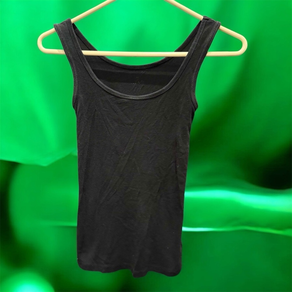 Black Sleeveless Women's Tank top SMALL pit to pit 12in length 23in